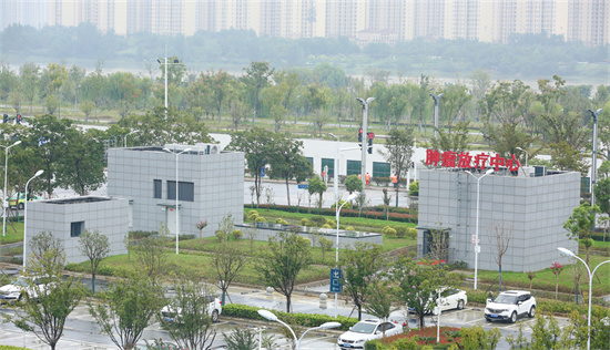 襄陽(yáng)市第六人民醫(yī)院腫瘤放射治療中心試運(yùn)行！