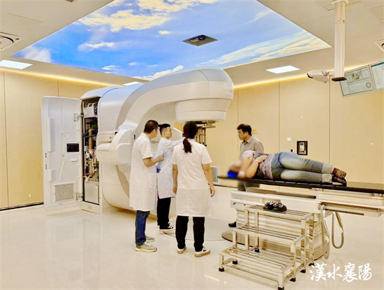 【漢水襄陽】襄陽市第六人民醫(yī)院腫瘤放射治療中心試運行！惠及襄州及周邊患者